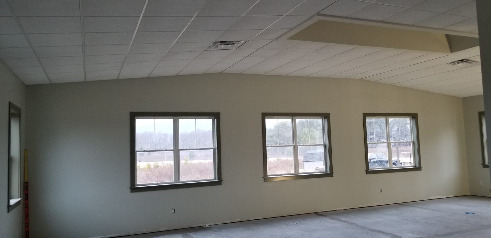 How to Choose the Right Ceiling Tiles for Commercial Spaces