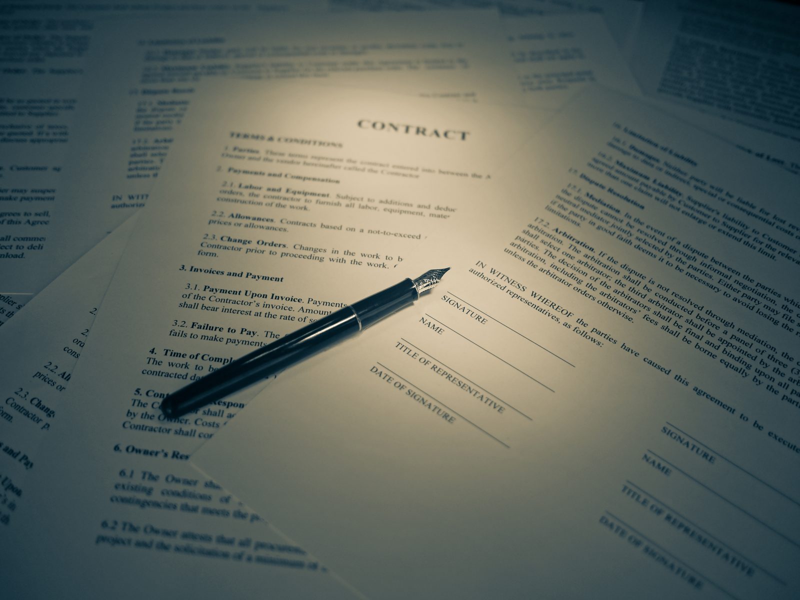 Interior Contracting Checklist: What to Ask Before Hiring a Décor Contractor